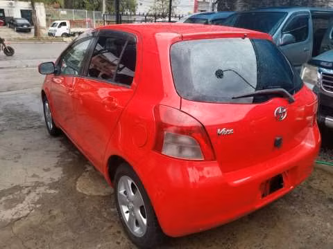 Toyota New Vitz 2006 - Imagen 2