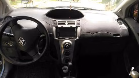 Toyota New Vitz 2007 motor 1.3 naftero automático - Imagen 3