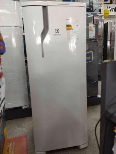 Heladera Electrolux 240 litros
