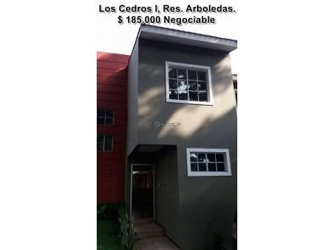 CASA EN RESIDENCIAL ARBOLEDAS 100 METROS DE UNICENTRO LOURDES