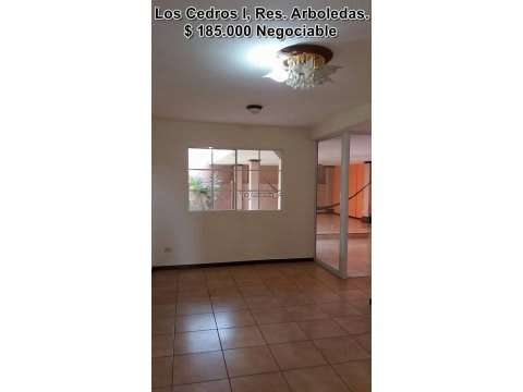 CASA EN RESIDENCIAL ARBOLEDAS 100 METROS DE UNICENTRO LOURDES