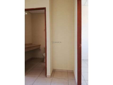 VENDO RESIDENCIAL ARBOLEDAS, LAS CAMELIAS, A 100 MTS UNICENTRO LOURDES
