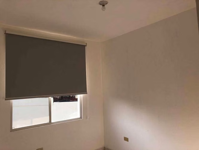 SE ALQUILA APARTAMENTO CONDOMINIO SIENA SAN BENITO, SIN MUEBLES, recién remodelado: -1 cuarto principal con A/C, baño y