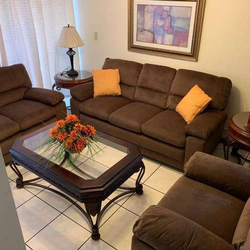 SE ALQUILA APARTAMENTO SAN BENITO FLATS, AMUEBLADO, Consta de sala comedor, 2 habitaciones, cocina con pantry