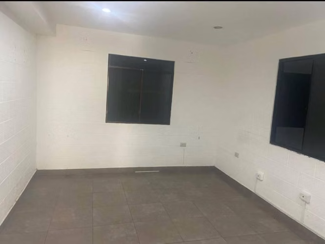 ¡PARA BODEGA! En Santa Tecla/ Se alquila para embodegar producto