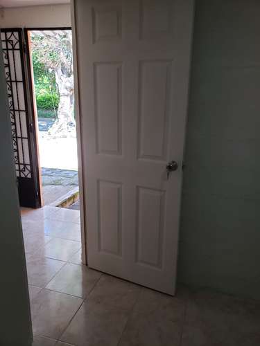 CASA EN VILLA LOURDES COLON