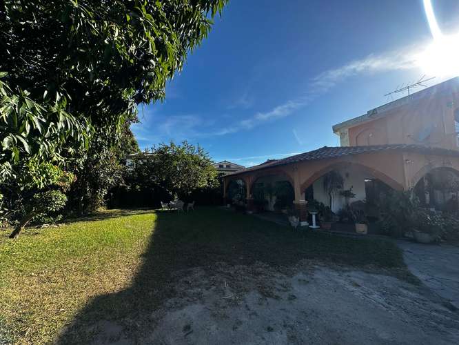 Venta Terreno | Lomas de San Francisco | Privado en Pluma | 4,231 v² | $1.8M