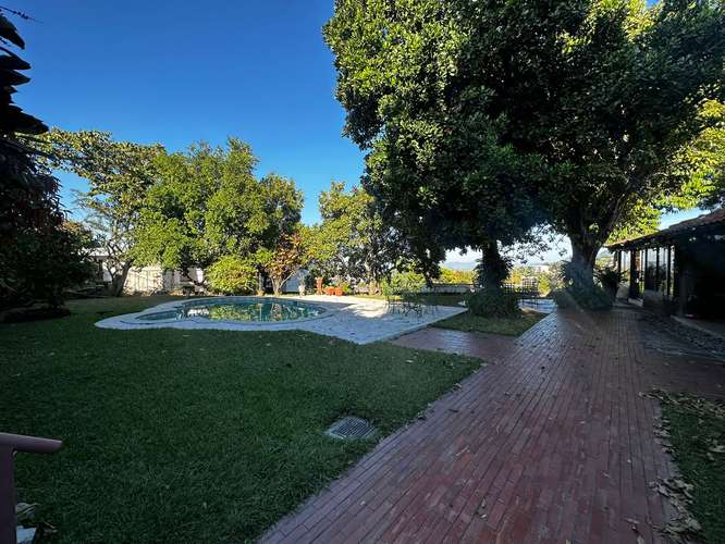 Venta Terreno | Lomas de San Francisco | Privado en Pluma | 4,231 v² | $1.8M