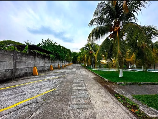 VENDO HOTEL EN EL TUNCO/SURF CITY/LA LIBERTAD/ Financiamiento directo - Imagen 9