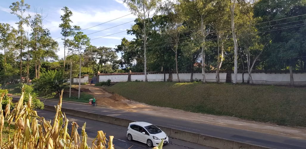 VENTA- TERRENO 1234 V2  CARRETERA   FRENTE LUNA MAYA SANTA ANA.