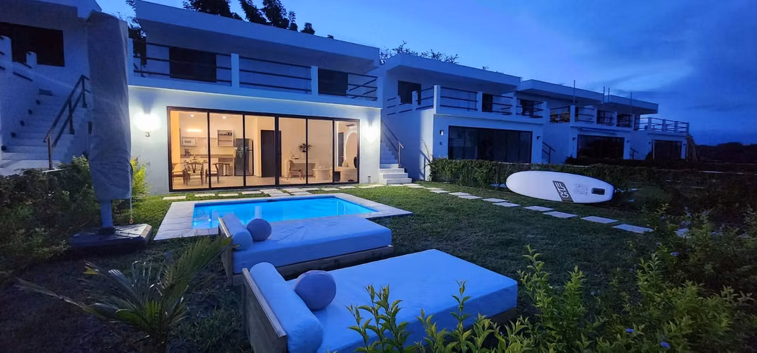 En venta lindo Townhouse en estero Jaltepeque. - Imagen 2