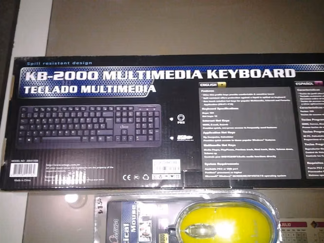 COMBO TECLADO MULTIMEDIA + MOUSE USB