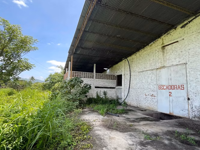 VENDO EX-BENEFICIO/FINCA VENECIA!! SOBRE CALLE A CHALCHUAPA, 76,900v²