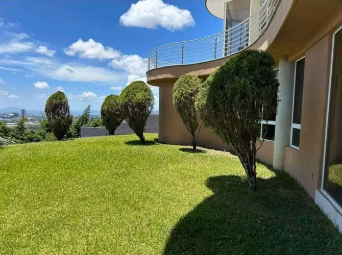 VENTA DE PRECIOSA CASA EN SIERRA SANTA ELENA/ ANTIGUO CUSCATLÁN - Imagen 5