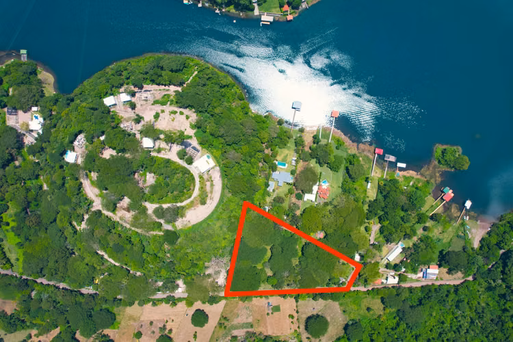 Lago de Coatepeque, terreno en venta, condominio privado. - Imagen 3