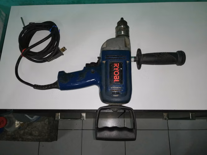 Taladro Ryobi semi industrial muy buen taladro