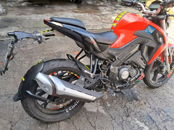 MOTO DEPORTIVA BENELLI AÑO 2020