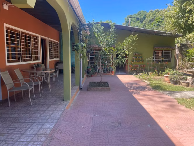 Vendo casa sobre calle principal a la frontera de las Chinamas, Ahuachapan - Imagen 3