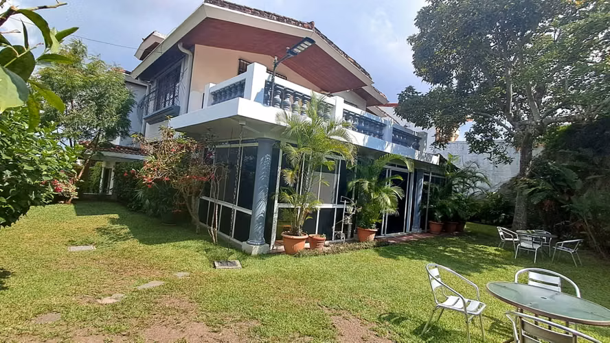 Venta o Alquiler de Casa bonita en Cumbres de Cuscatlan,Antiguo Cuscatlan en privado - Imagen 3