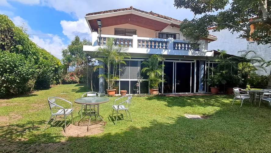 Venta o Alquiler de Casa bonita en Cumbres de Cuscatlan,Antiguo Cuscatlan en privado - Imagen 5