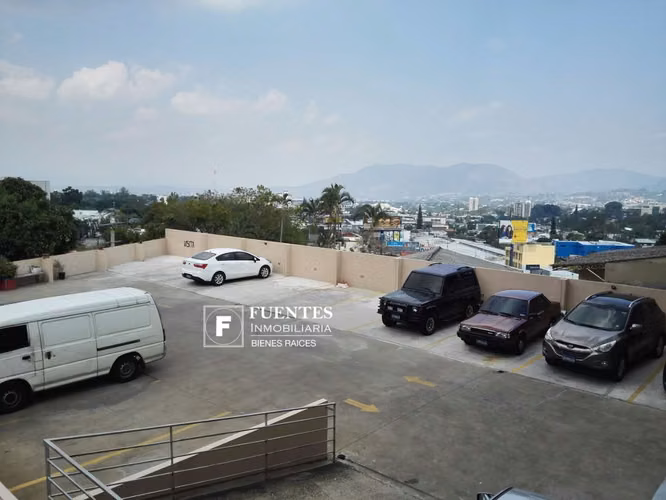 VENTA APARTAMENTO COLONIA ESCALÓN LA CEIBA SAN SALVADOR