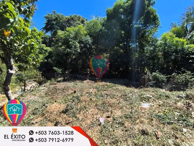 VENDO 2 LOTES A 5 MINUTOS DEL PUERTO DE LA LIBERYAD