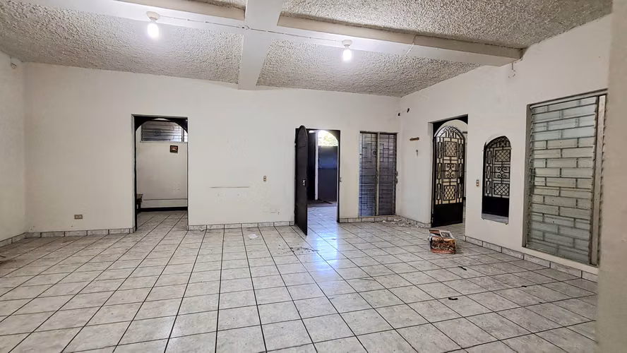 Venta de Casa  grande en Sonsonate, Sonzacate