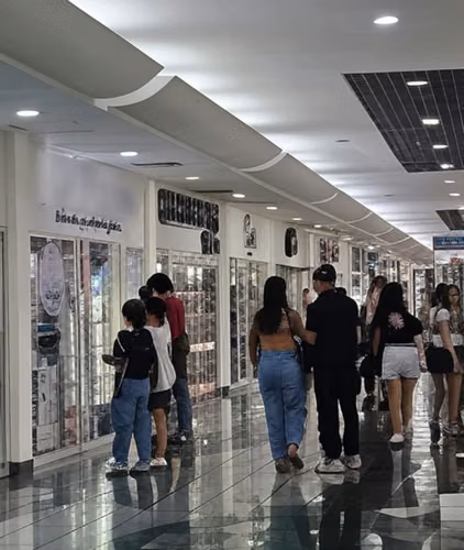 LOCAL EN VENTA PLAZA MERLIOT