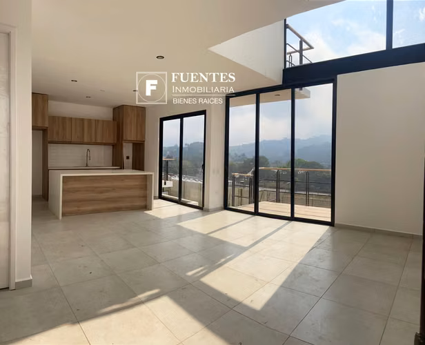 VENTA CASA NUEVO CUSCATLAN SERRA TOWNHOUSES