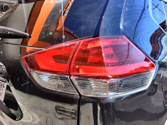 NISSAN ROGUE 2018