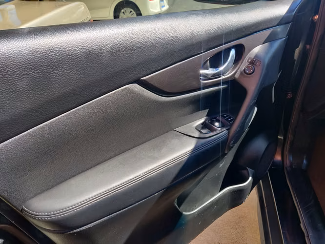 NISSAN ROGUE 2018