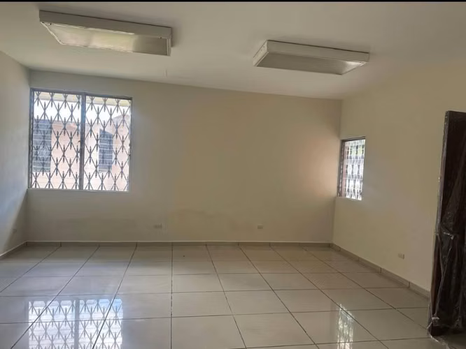 ALQUILER DE OFICINA CORPORATIVA/ ESCALÓN/ SAN SALVADOR