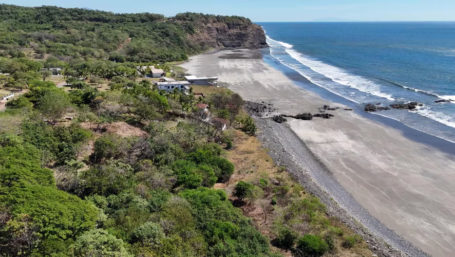 IMPRESIONANTE TERRENO FRENTE AL MAR EN LA VENTANA USULUTAN | $360,000 - Imagen 6
