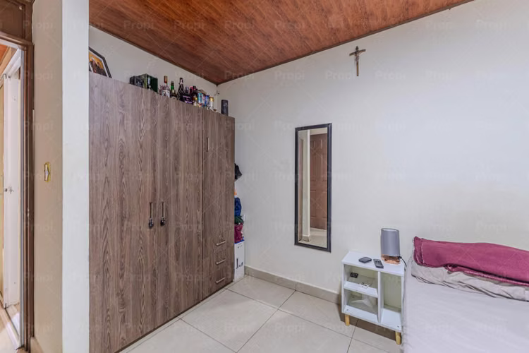 Las Palmeras - Casa en Venta en Santa Tecla #3637