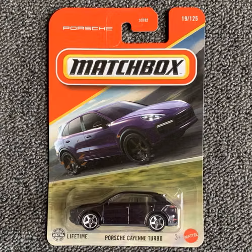 Matchbox Porsche Cayenne Turbo.