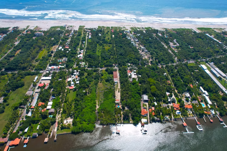 Costa del Sol, exclusivo terreno en venta. - Imagen 3