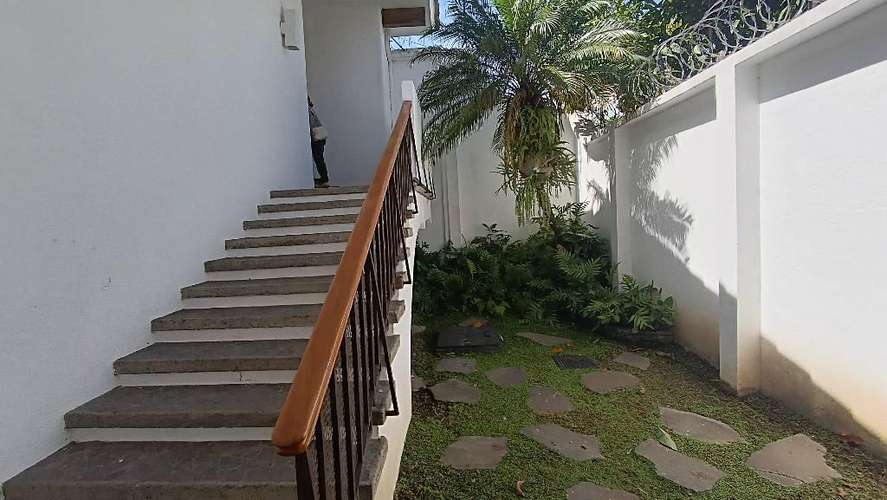 Lomas de Altamira– Terreno de 980 v | 4 habitaciones | Jardín amplio | $4,300