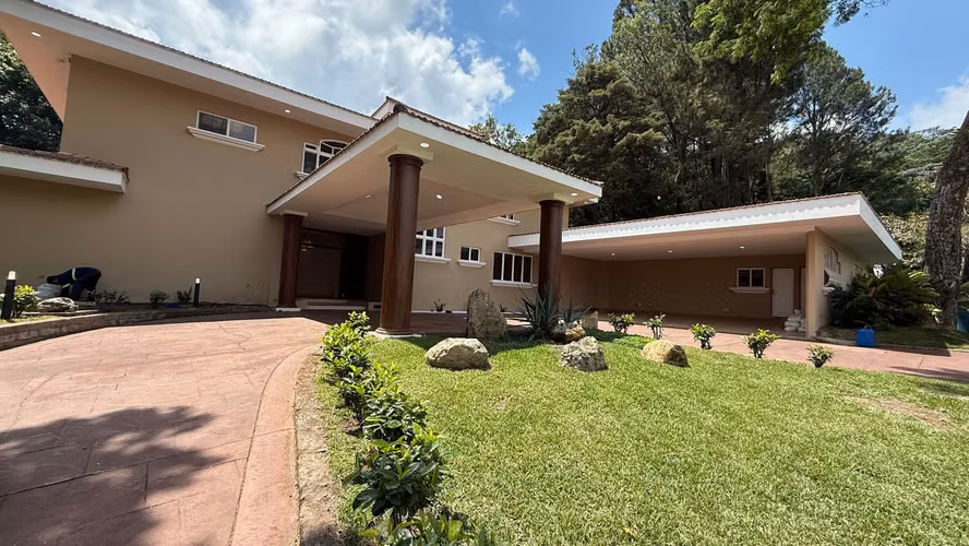 Quinta Residencial Las Piletas - Casa en Alquiler en Santa Tecla #3769