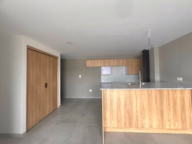SANTA ANA FURNISHED OPPORTUNITY RENT