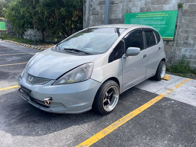 Honda fit 2012