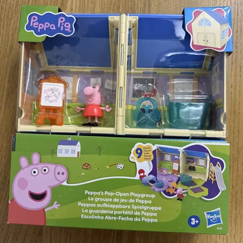 Peppa Pig Pop-Open Playgroup Playset con figura. - Imagen 2