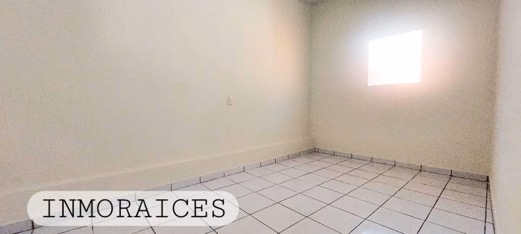 VENDO CASA EN MEJICANOS- CENTRICA
