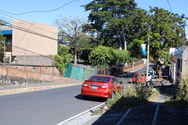 COL. CDAD. JARDIN, SAN MIGUEL - Imagen 3