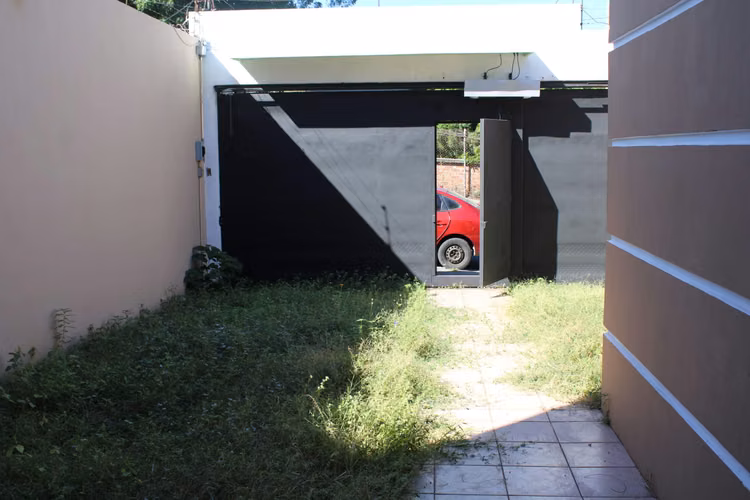 COL. CDAD. JARDIN, SAN MIGUEL - Imagen 4