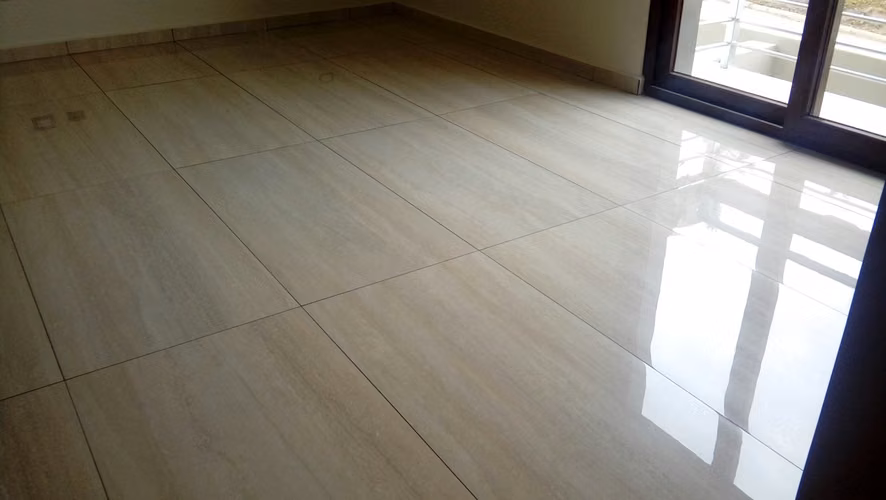 Pulido y Limpiezas Profundas de Pisos después de una Remodelación o Construcción