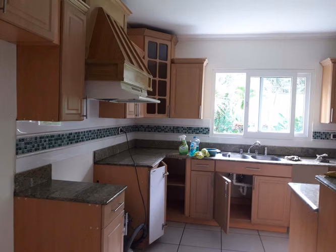 Limpieza de Casas Abandonadas o que hayan estado Alquiladas/Limpiezas Profesionales