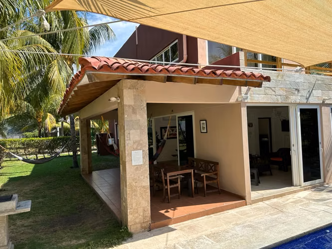 CASA DE PLAYA EN VENTA EN VILLA OCEANICA, COSTA DEL SOL - Imagen 3