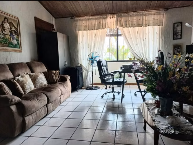 CASA EN VENTA CON VISTA PANORÁMICA – CUMBRES DE CUSCATLÁN/ Privado | Zona exclusiva - Imagen 4
