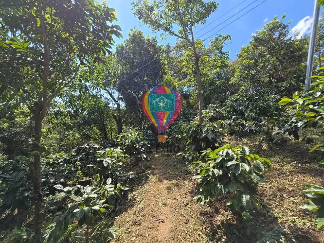 VENDO 1 MANZANA EN COMASAGUA, LA LIBERTAD CON VISTA A LAS MONTAÑAS - Imagen 9