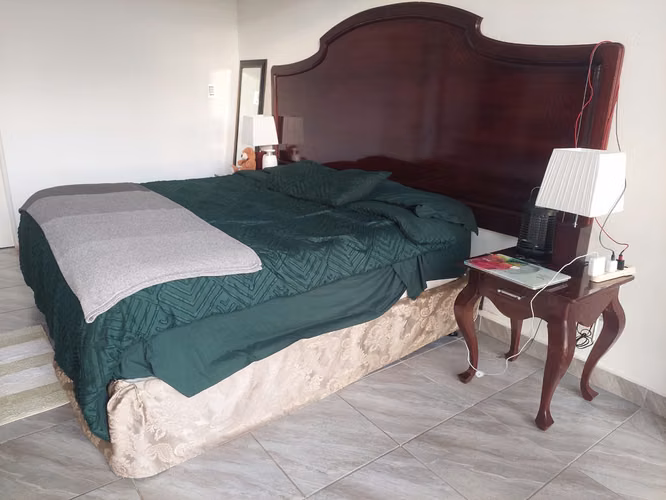 Venta de Bonito Apartamento en Torre Maquilishuat, San Salvador amueblado